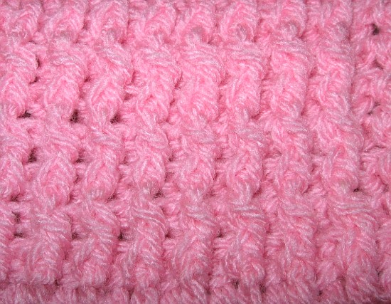 Punto elástico simple tejido a crochet