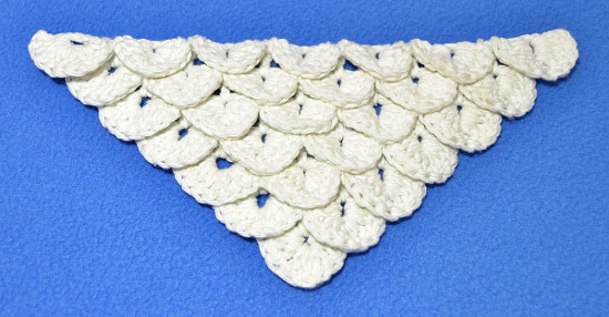 Punto cocodrilo triangular tejido a crochet