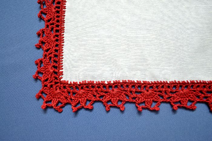 Pañuelo tejido a crochet