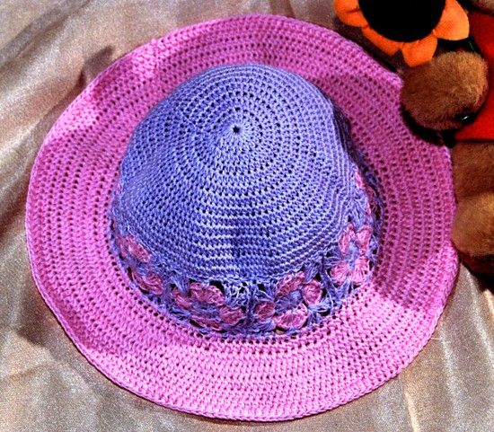 Sombrero para nena en tejido crochet