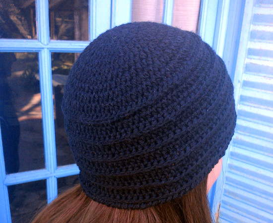 Gorro negro a crochet