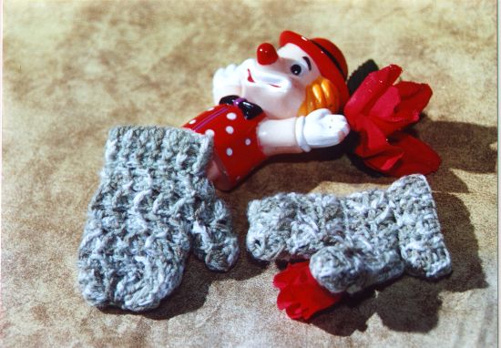 Manoplas para bebe tejidas a crochet