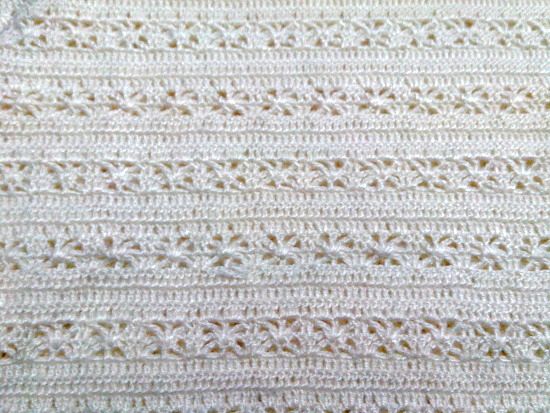 Mantita artesanal a crochet de cercar