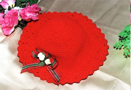 Sombrero rojo a crochet